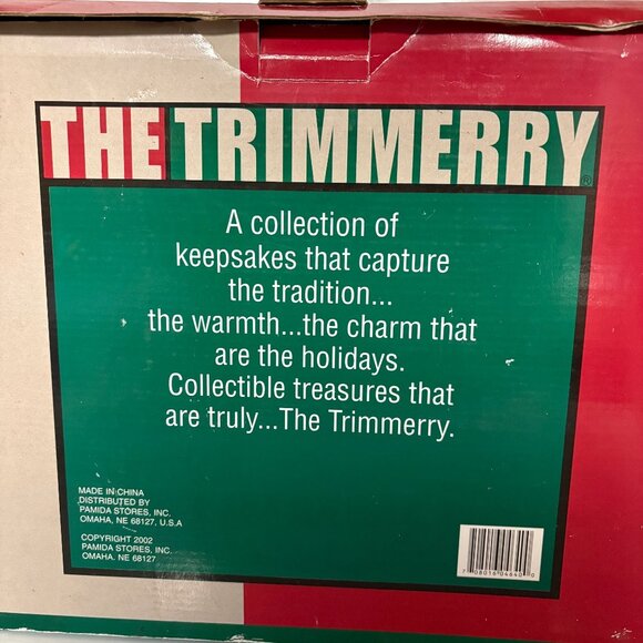 Trim Merry Nativity Set of 11 Hand-Painted Figurines and Stable Vintage - Picture 6 of 12